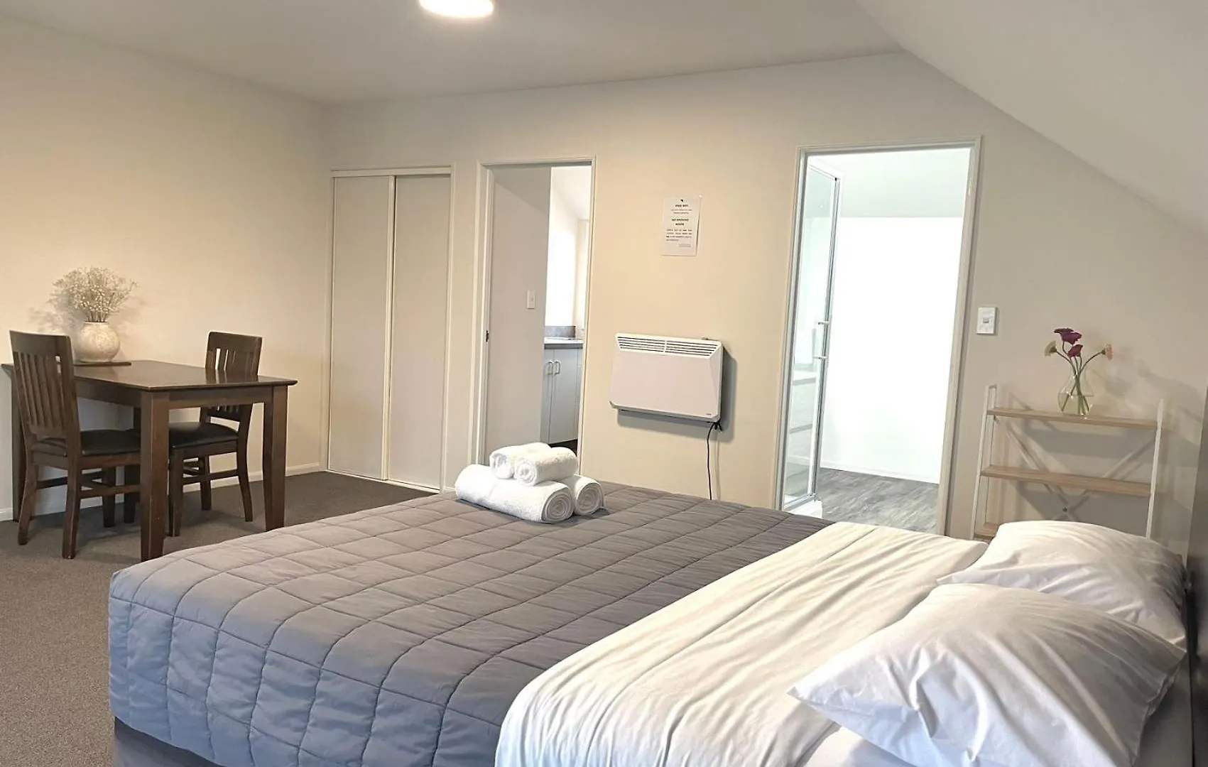 Alcala Motor Lodge Christchurch Motel